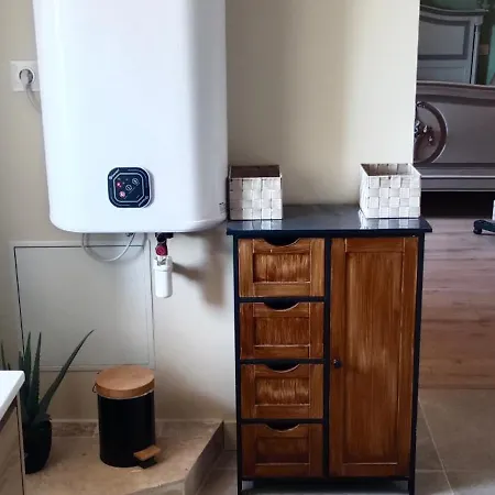 Ensemble De 2 Pour 8 Personnes * Lédignan