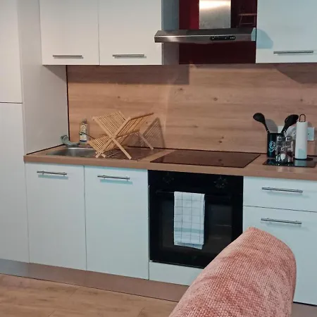 Ensemble De 2 Pour 8 Personnes 아파트